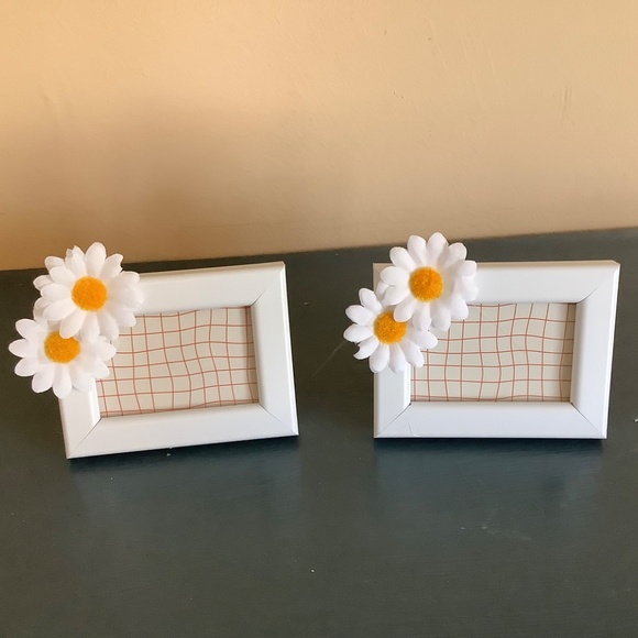 Set of 2…2x3 daisy frames - Picture 2 of 7